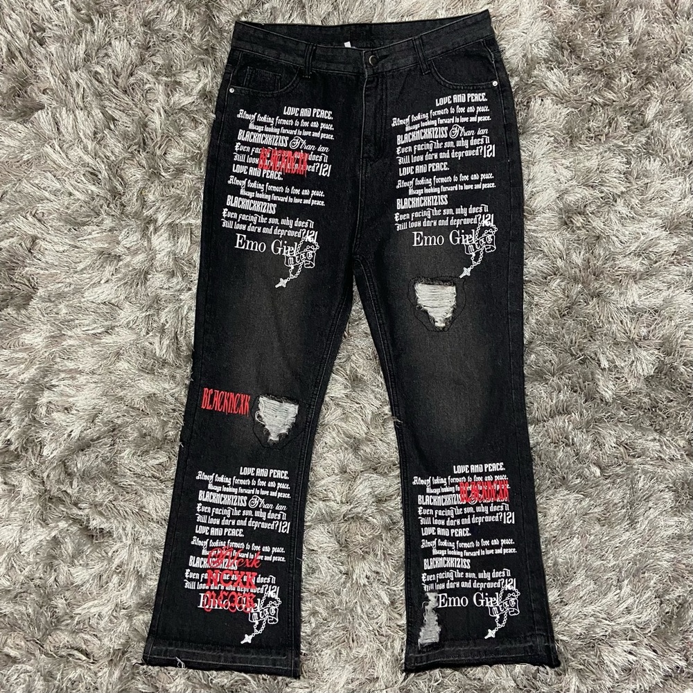 Elfric Eden NCXK women black printed emo girl distressed jeans. Size 34. Used.